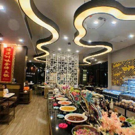 ASTRA SUITES CENTRAL (Chiang Mai) - Apartment Reviews, Photos, Rate ...