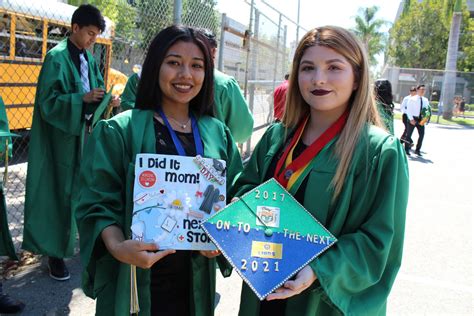 Saddleback High School Graduation 2017 – Orange County Register