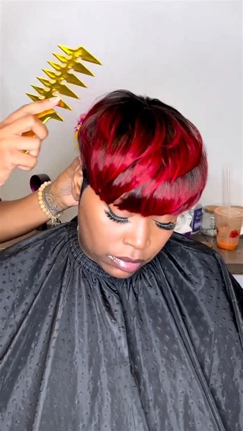 This color is sooo beautiful | Short weave hairstyles, Short quick ...