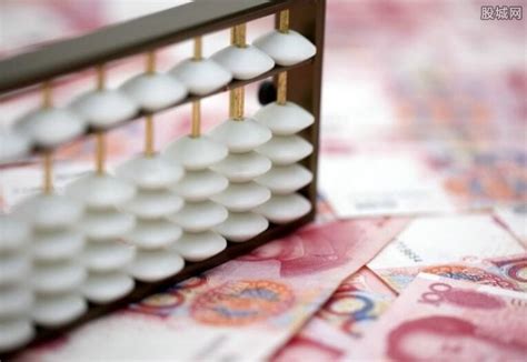 在上海一个月工资一万 到手有多少？ - 知乎