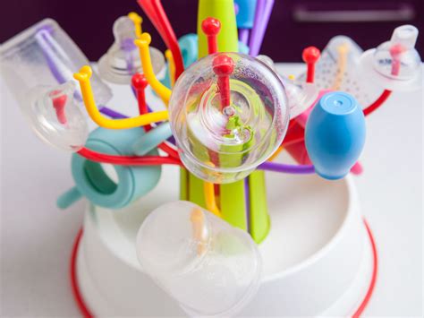 Can you microwave formula? | BabyCenter