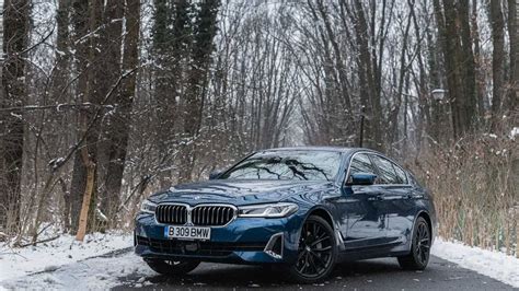 2021 BMW 530e xDrive Review: Best Midsize Luxury Plug-In Sedan?