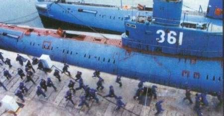 中国361号潜艇及同型潜艇图片展示（图集）：南方新闻网中国新闻