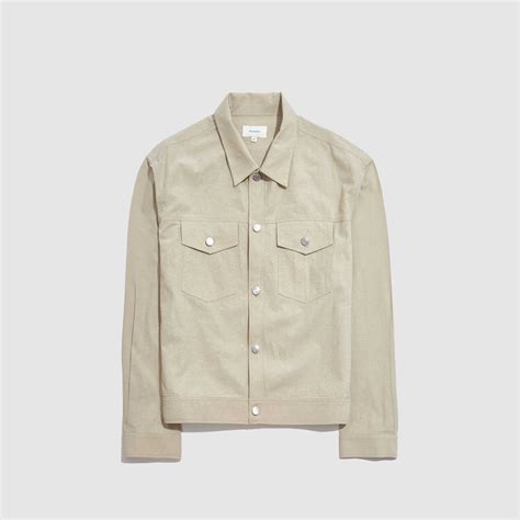 | Tops | LINE SHOPPING