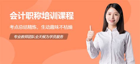 丹东举办首届养老护理员职业技能大赛_服务