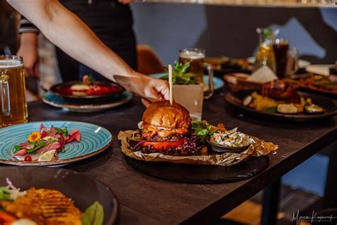 RESTAURACJA U HOCHOLA, Szklarska Poreba - Menu, Prices & Restaurant ...