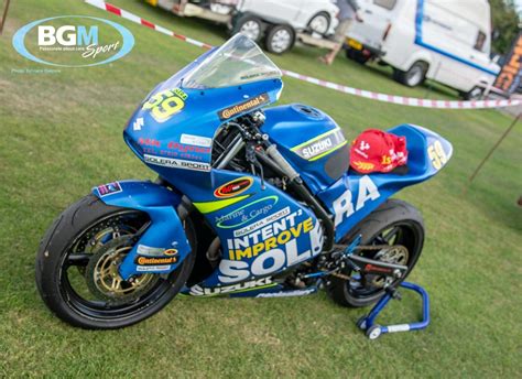 Supporting Our Local Community 的图像结果