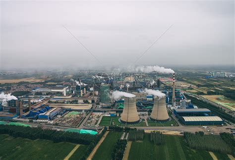 钢厂排放环境污染高清图片下载-正版图片500752728-摄图网