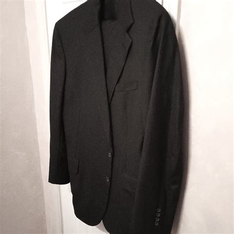 Classic Business Suit 的图像结果