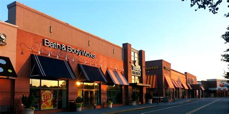 Cotswold – Charlotte Life and Home