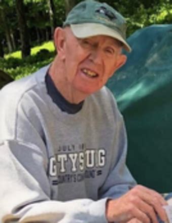 Richard W. MacEwen - 2025 - Slattery Funeral Home