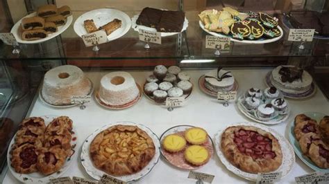 DOWNTOWN BAKERY & CREAMERY, Healdsburg - Restaurant Reviews, Phone ...