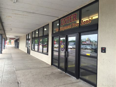 Planet Fitness - Southgate, Michigan