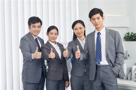 Online FB Business Team Pic 的图像结果