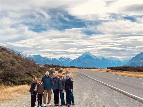 Queenstown to Christchurch (Via Mt Cook & Tekapo) - Small-Group Tour ...