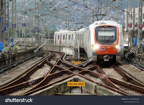 Mumbai Metro 的图像结果