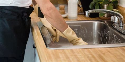 Garbage Disposal Maintenance Tips | 6 Useful Tips