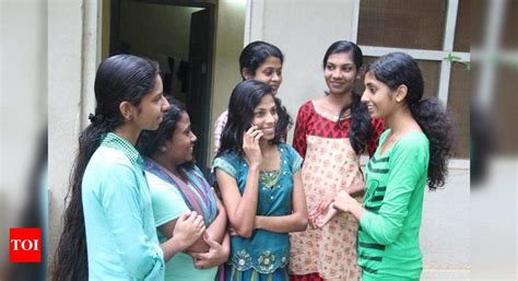 Keralite students relieved after contacting families | Hubballi News ...