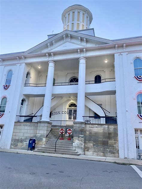 Meigs County Courthouse, 2nd Street and Court Street, Pome… | Flickr