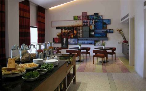 Vyara Tiles