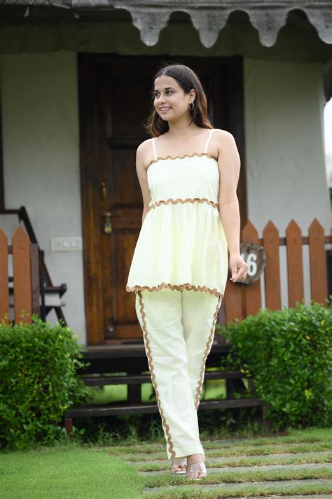 White Ric Rac Coord Set