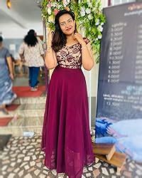 Buy Miss Chase Women's Wine & Beige Floral V - Neck Cap Short Sleeves ...