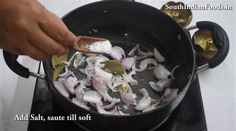 Instant white kurma for Idli, Dosa and Chapathi