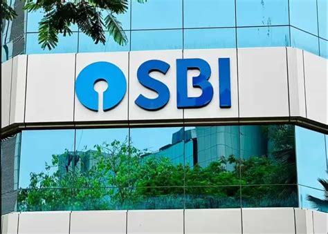 SBI fundraise touches Rs 50,000 crore in FY25