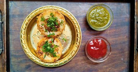 Suji Rolls Recipe by Santosh Verma - Cookpad