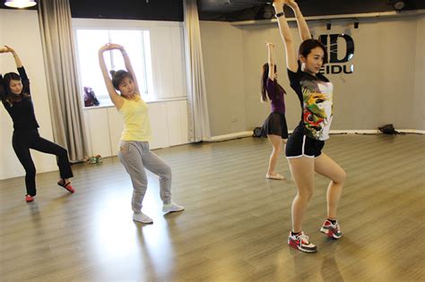 成人舞蹈培训班-