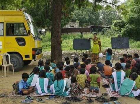 25 Mobile Schools To Migrate With Nomadic Gujjars & Bakherwals in Jammu ...