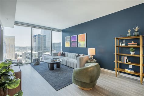 Gallery | Charlotte NC Luxury Apartments for Rent | The Reed