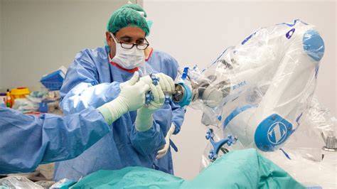 Hospital El Pilar: referente nacional especializado en artroplastias de ...