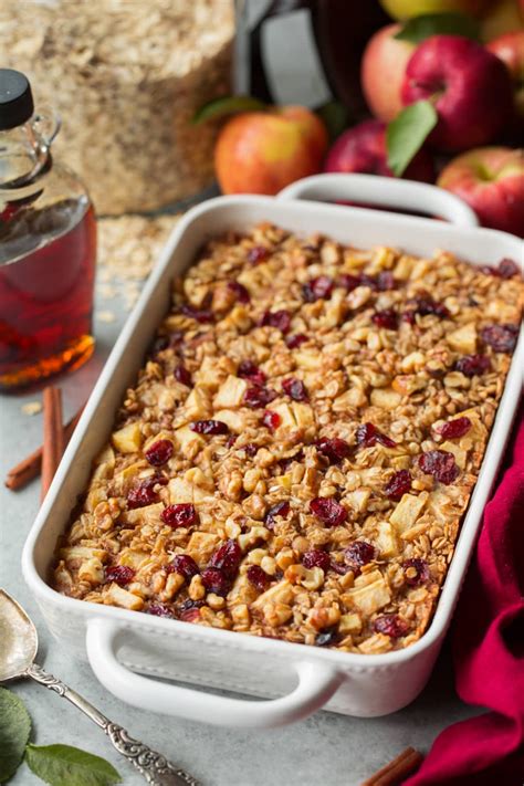 Cinnamon Apple Oatmeal Bake at Kristopher Chambers blog