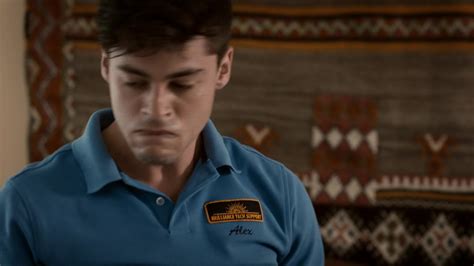 ausCAPS: Chris Petrovski in Madam Secretary 3-06 "The Statement"