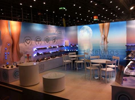 Imago: Customer Reviews, Stands and Services