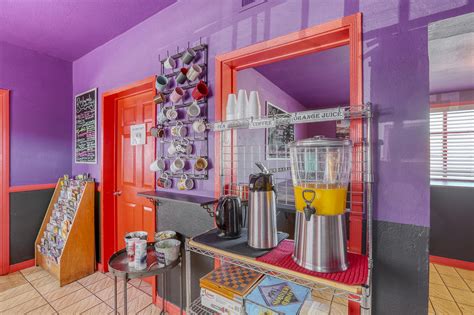 Home | Sin City Hostel