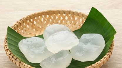 Summer Special Fruit : बर्फासारखं दिसणारं हे फळ, उन्हाळ्यात शरीर ठेवेल ...