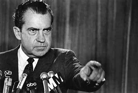 美前总统尼克松为何不喜欢美国国务院？_凤凰网视频_凤凰网