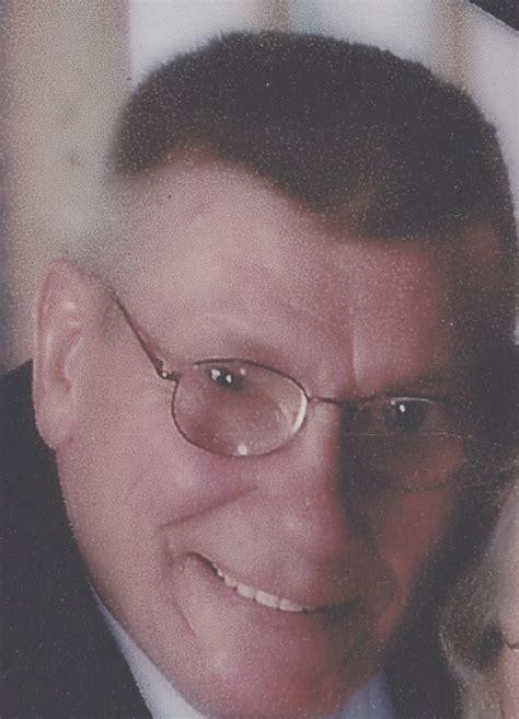 Robert " Bob" Chris Runge Obituary - Davenport, IA
