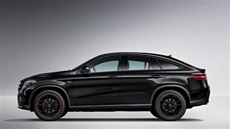 Mercedesbenz GLE 43 AMG 2016 STD Exterior Car Photos - Overdrive