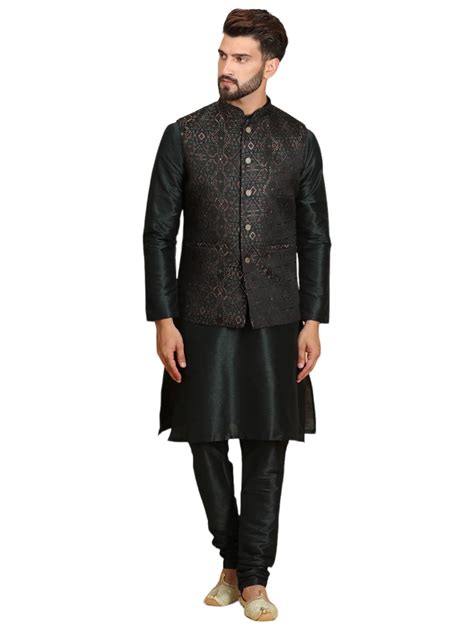 Buy Ethluxis Men Silk Blend Solid Kurta Set With Nehru Bandhgala Jacket ...