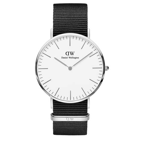 Classic Cornwall silver/white 40mm | Daniel Wellington