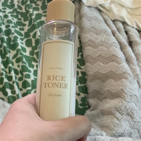 I’m from Rice Toner- Does anyone else find this toner to be really irritating or am I just a ...