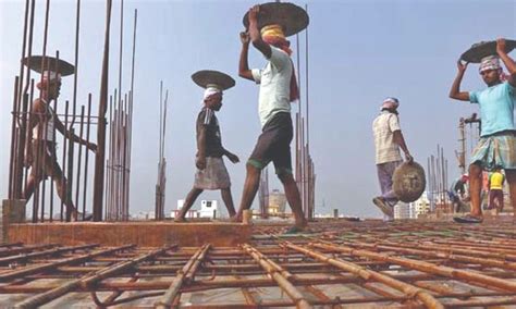 Timing regulated for open-air construction work in Chennai, Madurai ...