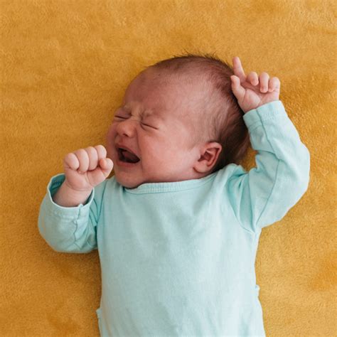 How to Use the Chair Method of Sleep Training to Get Your Baby to Sleep