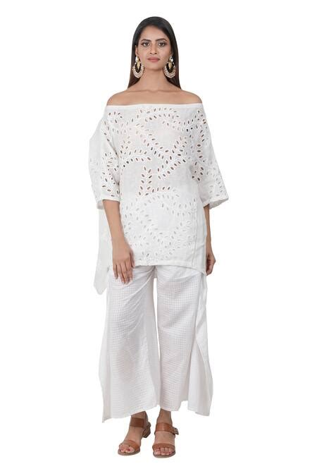 Buy Rina Dhaka White Linen Cutwork Off Shoulder Tunic And Pant Set ...