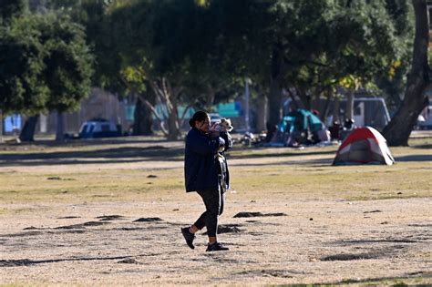 San Bernardino removes Perris Hill Park homeless encampment – San ...