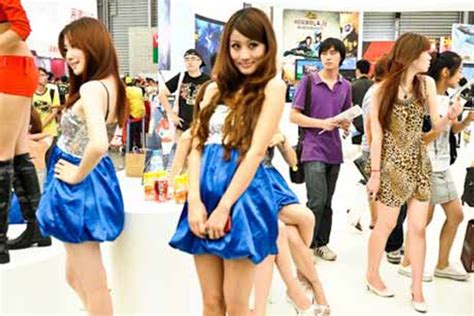 ‘Show girls’ drive online buzz for ChinaJoy : CIC | Digital | Campaign ...