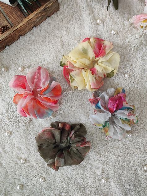 Giant Organza Scrunchie Combo (Off-White,Yellow Handprint ,Olive Green